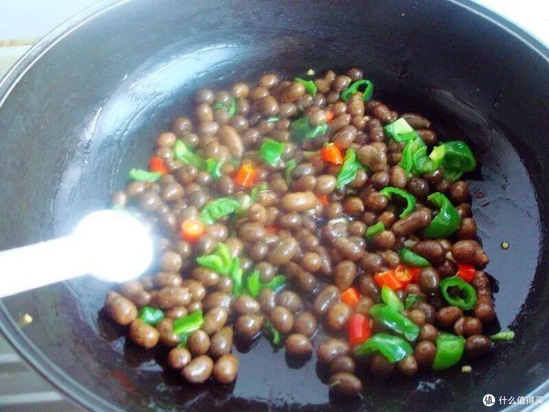 这种小豆豆,一大碗才几元,助消化又养胃