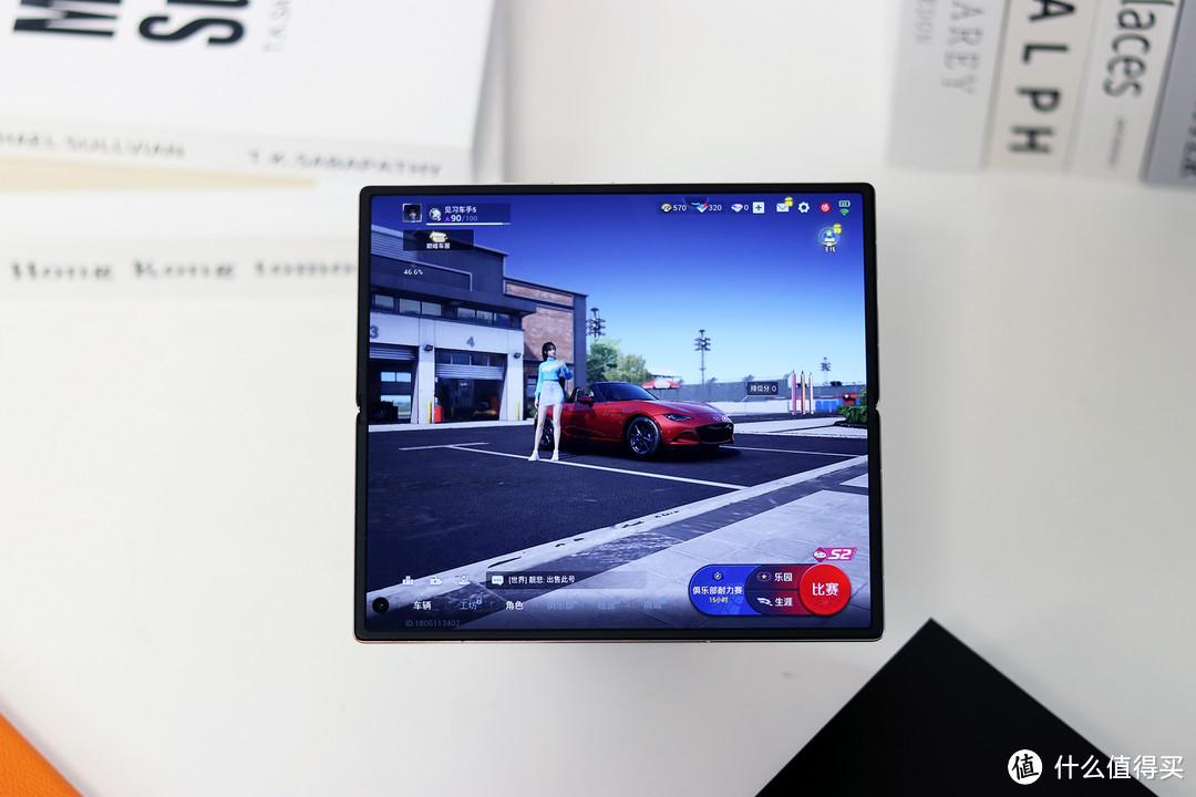 小米MIX Fold 3体验：轻薄设计+徕卡影像，堪称最香折叠屏手机