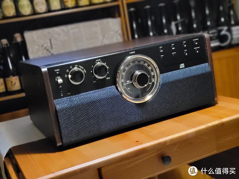 赏心悦目，玩法丰富！Victrola Empire六合一多功能黑胶复古留声机