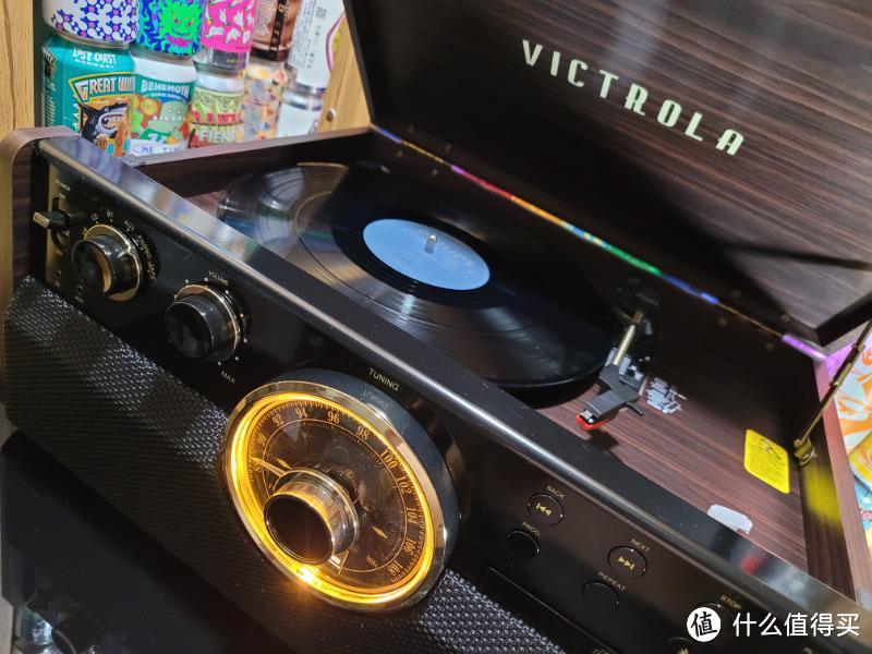 赏心悦目，玩法丰富！Victrola Empire六合一多功能黑胶复古留声机