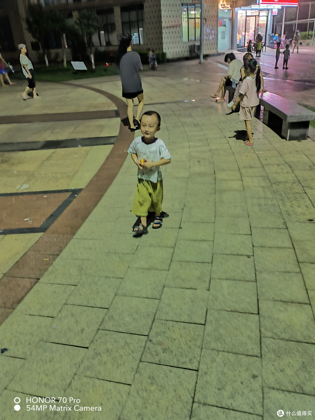 带娃可以增加幸福感。