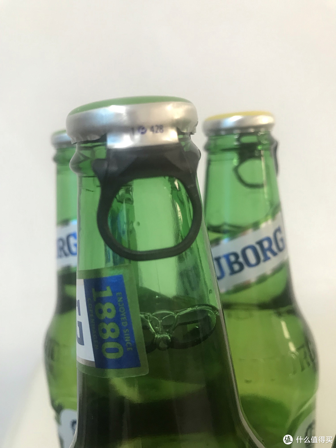 一拉就可以开启的啤酒,乐堡啤酒
