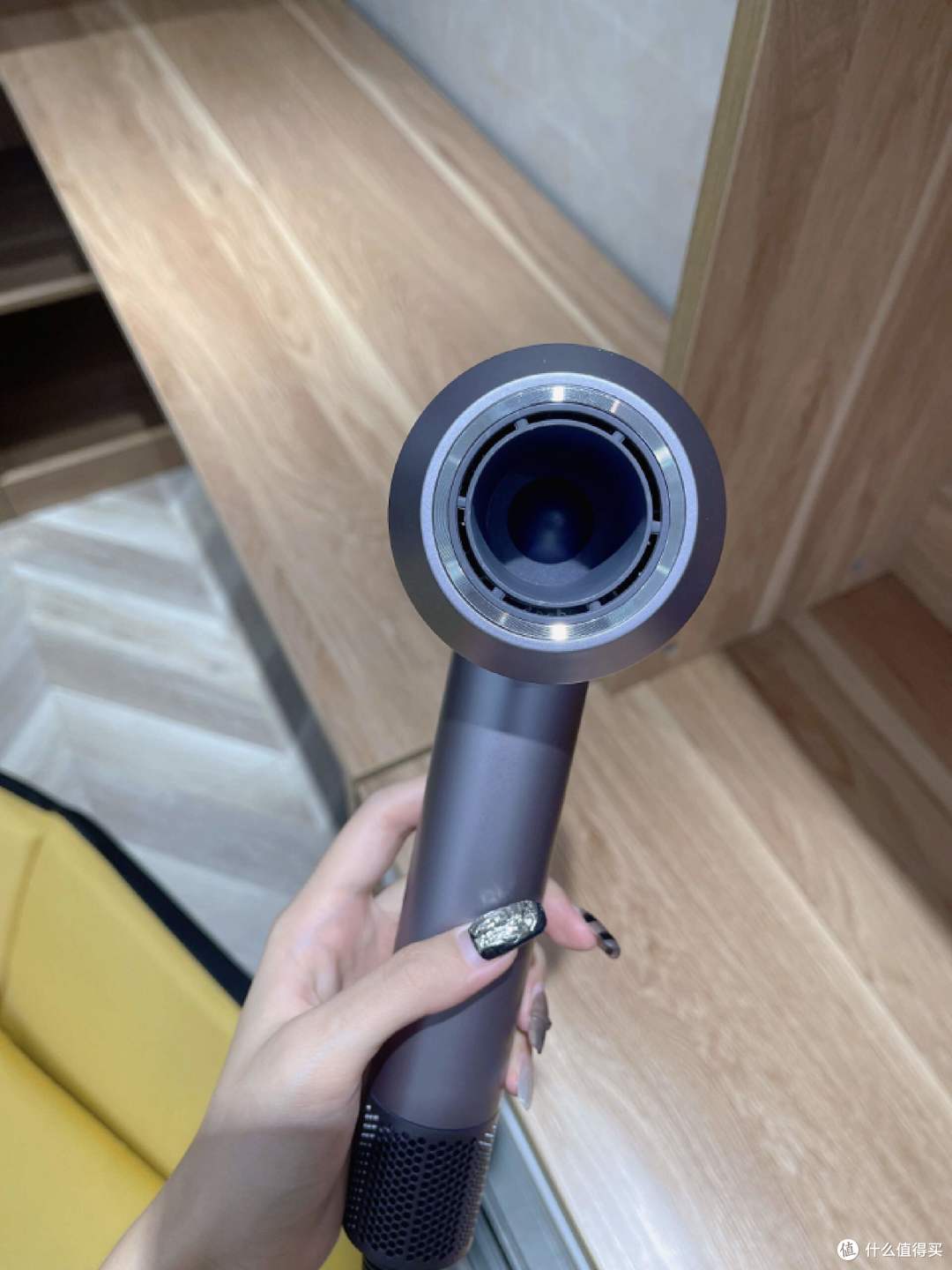 直男送礼推荐:大宇温感高速吹风机,早晚都能想起你