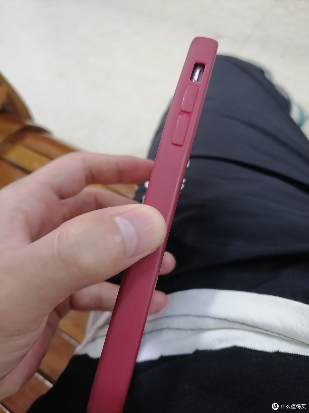 选购苹果iPhone 13时,以下是一些技巧和注意事项,可以帮助您做出明智的决策