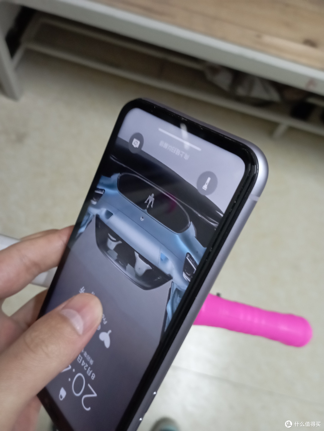 以下是一些充电时需要注意的事项以确保你的苹果手机充电安全和有效