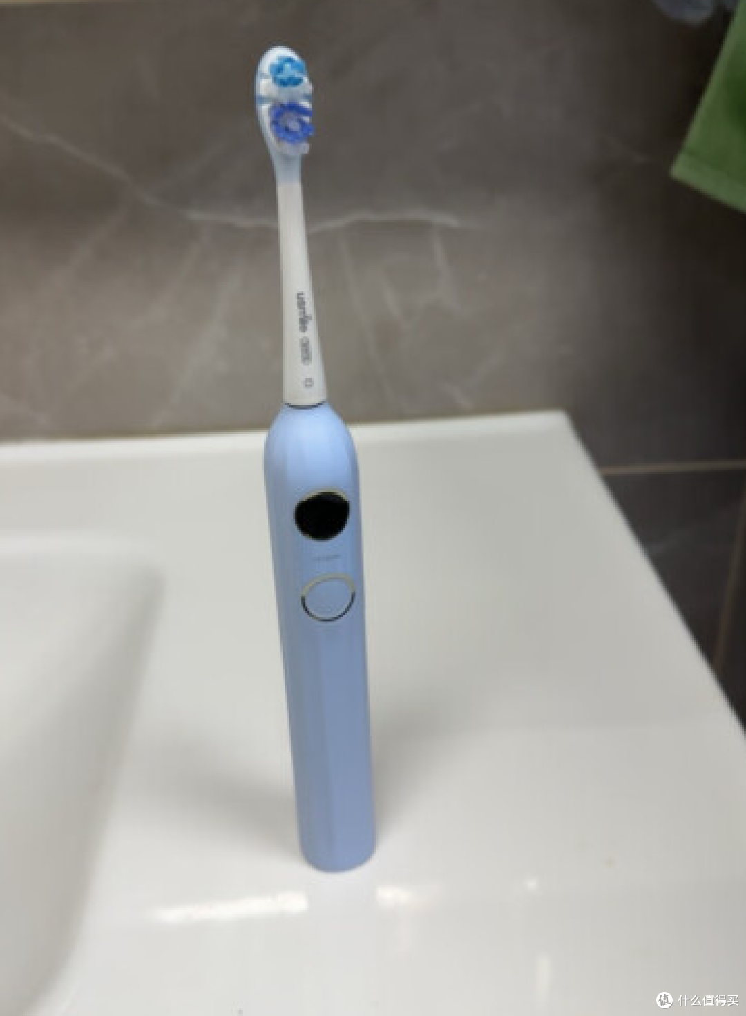 你的笑容,我来守护!usmile笑容加Y10小圆屏电动牙刷,让你笑得更自信!