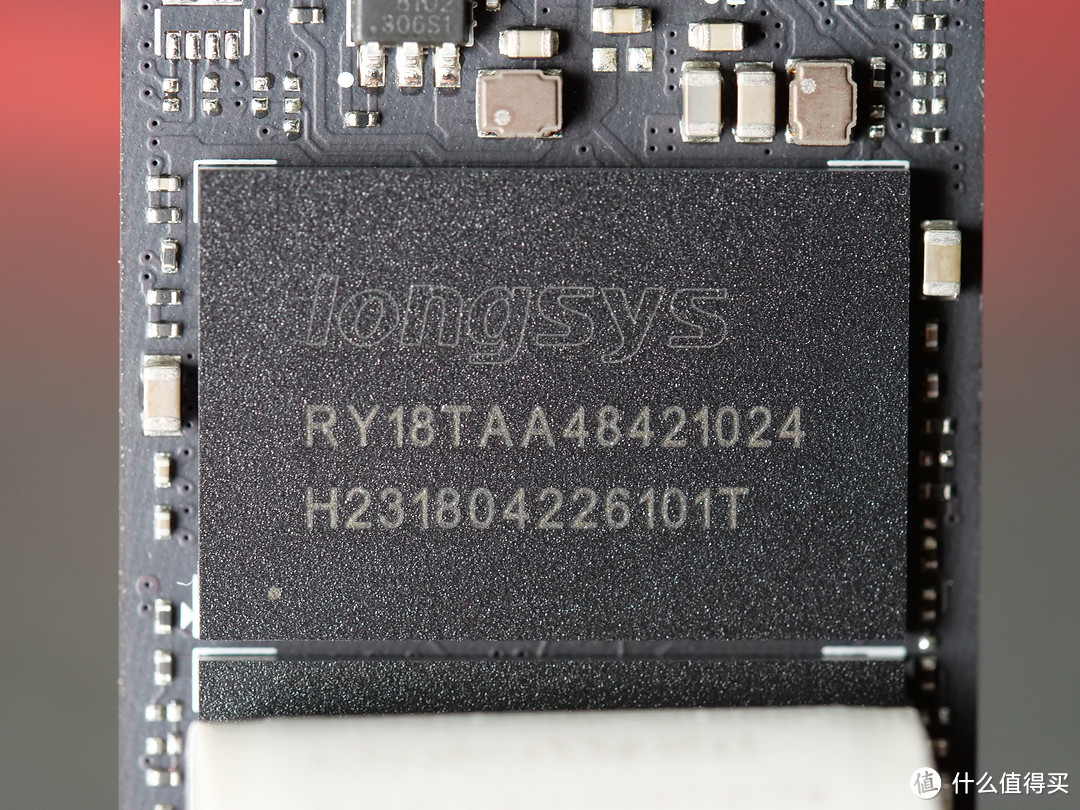 固态硬盘 PCIe4.0 与 PCIe3.0 在实际使用时,对设备性能有多大提升?