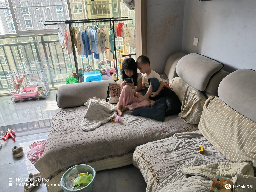 小朋友多多交流才好呢