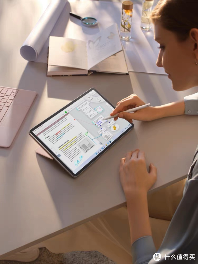 华为MateBook E Go 2022：轻薄便携，一机多用，让你随心所欲！