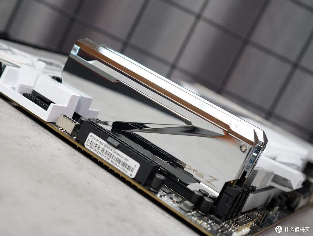 实战技嘉D5黑科技超频大赛:浅尝DDR5内存免费性能提升的甜点