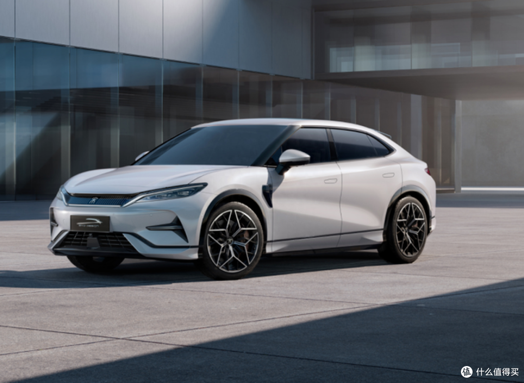 对标Model Y，无框车门+电动尾翼，比亚迪宋L成都车展惊艳亮相