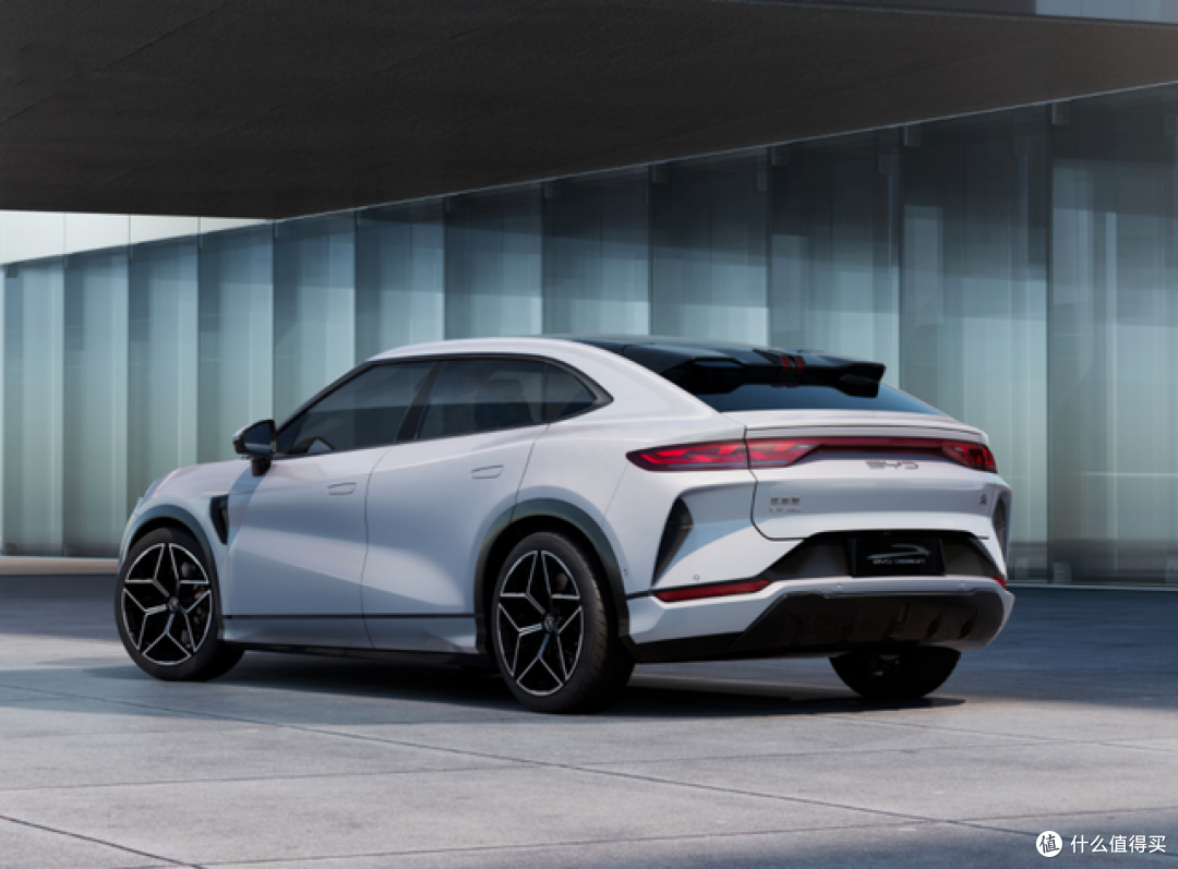 对标Model Y，无框车门+电动尾翼，比亚迪宋L成都车展惊艳亮相