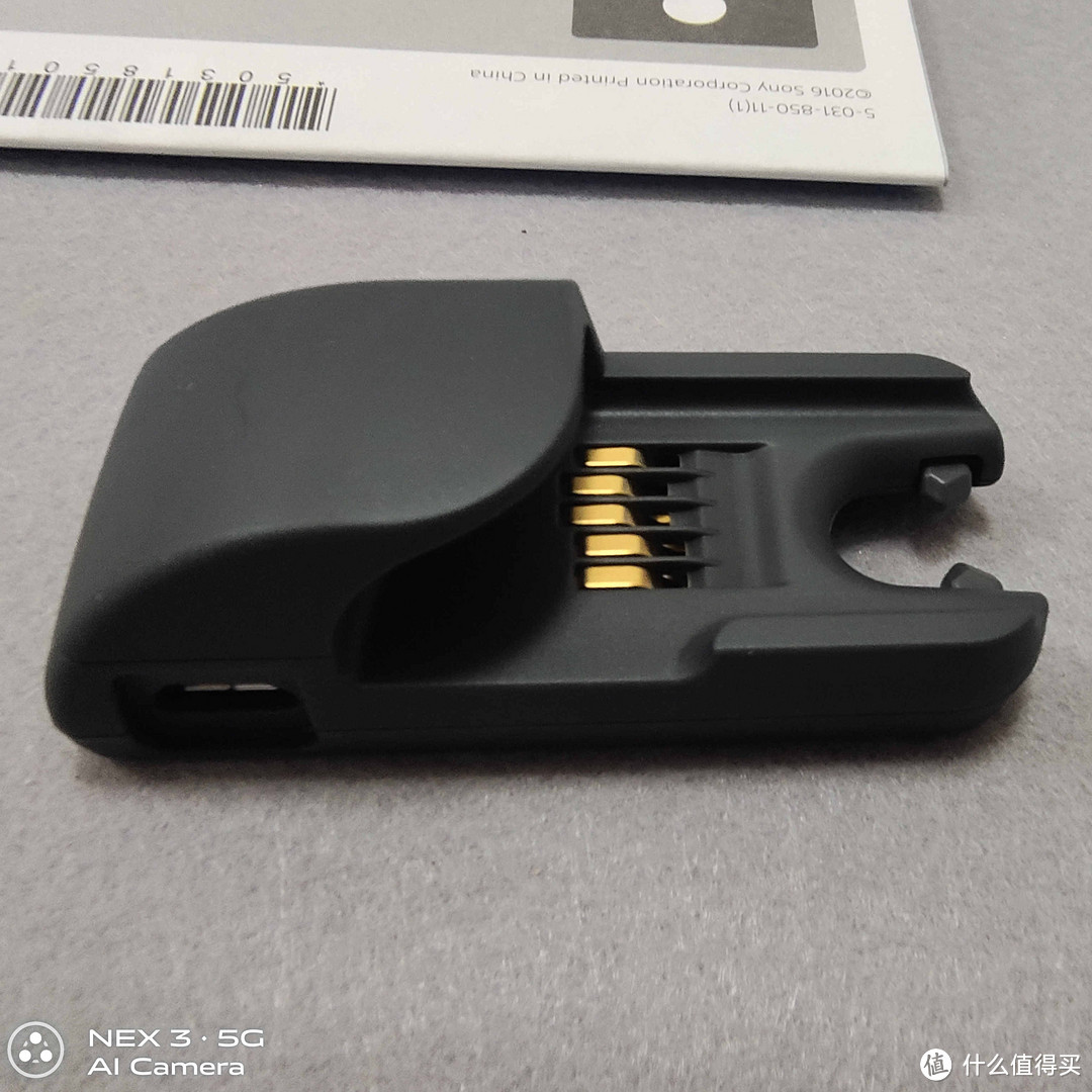 想要在游泳中享受音乐?Sony ws-413 带你进入音乐的海洋!