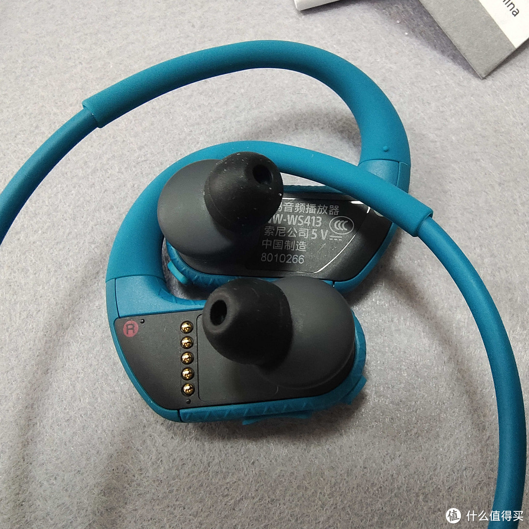 想要在游泳中享受音乐?Sony ws-413 带你进入音乐的海洋!
