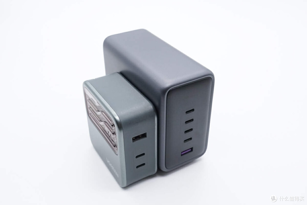 PD 3.1 闪充湃,开启闪充新时代,绿联闪充湃 300W 氮化镓充电器评测