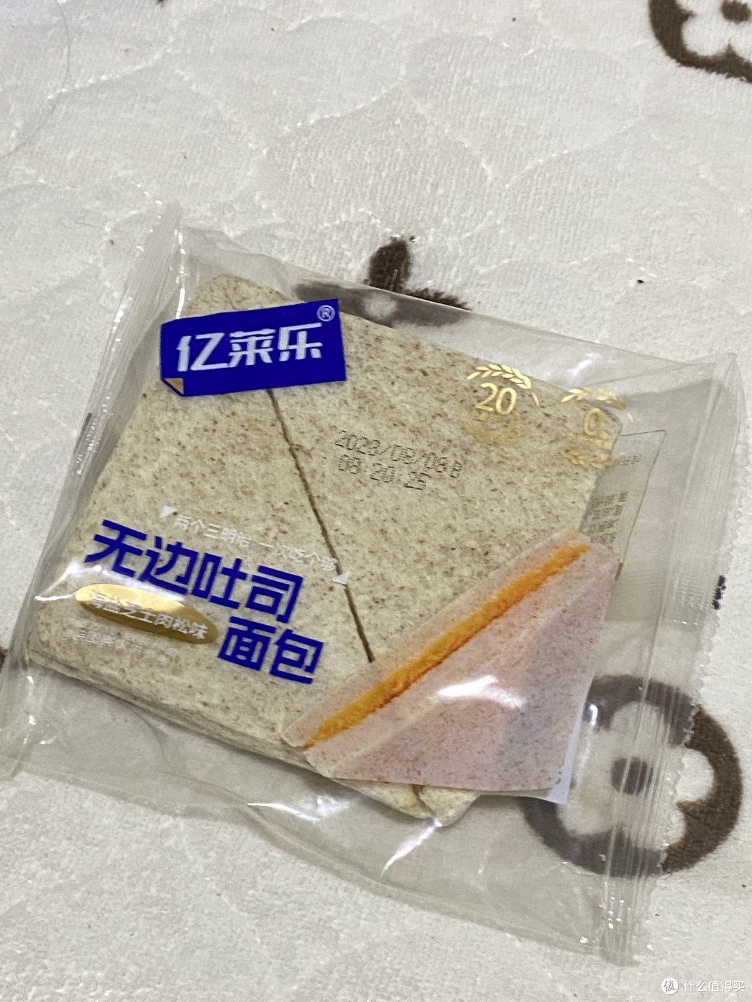 给大家推荐一个比较适合小孩子吃的一个面包