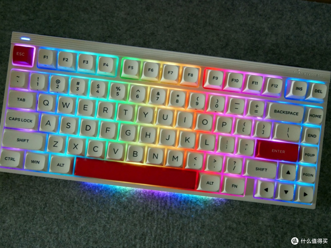 给键盘多点可玩性——HEXCORE W800 三模无线机械键盘