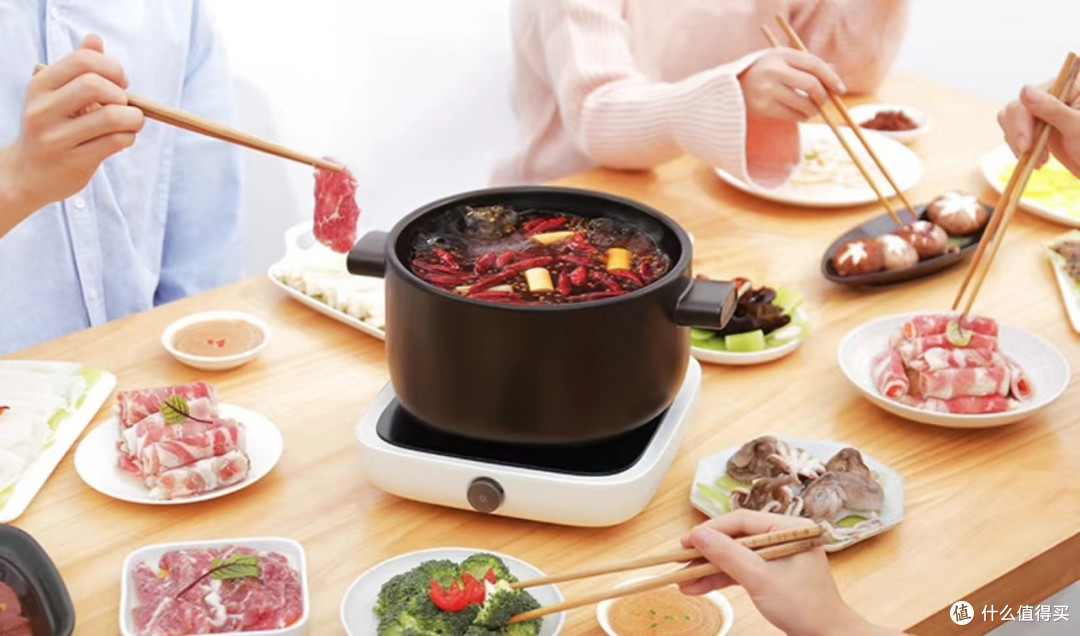 舌尖上的火锅,十大火锅底料品牌哪个你还没吃过?吃过五个以上的绝对是真爱。