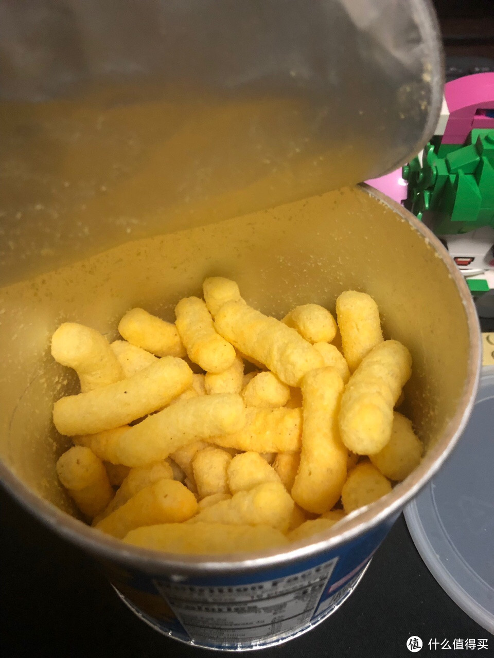 奶爸带娃,宝宝哭闹如何应对,安抚零食能帮忙,宝宝零食推荐