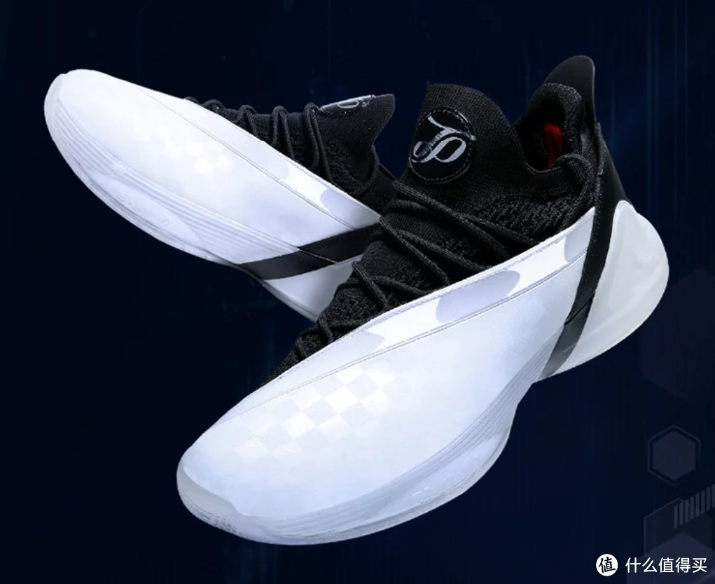 129元丨1.8折 限量2000件，PEAK 匹克 帕克7代系列 男子篮球鞋 E93323A  黑色 湖人紫