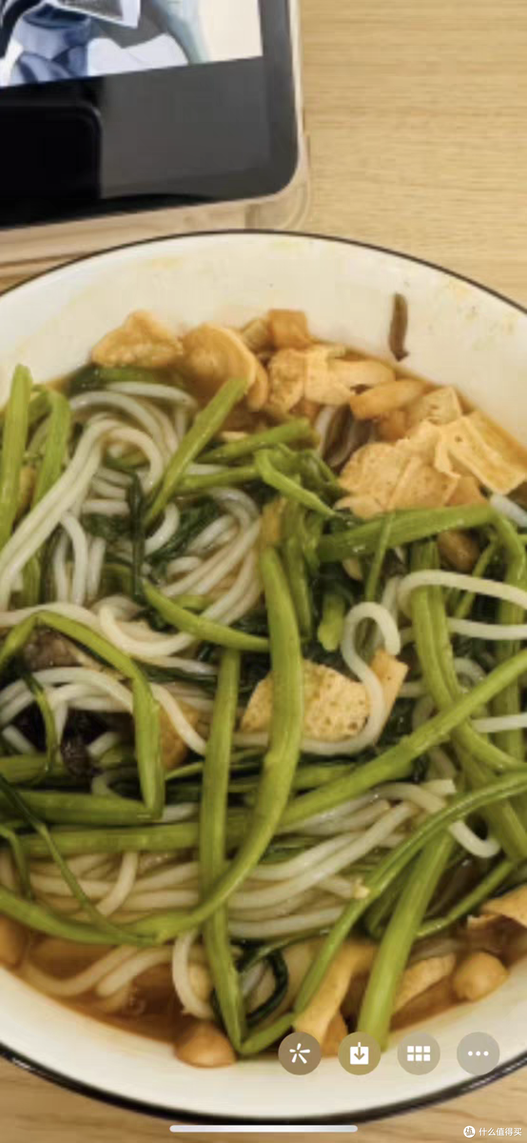 不想做饭?李子柒螺蛳粉夏日必备,轻松满足你的胃