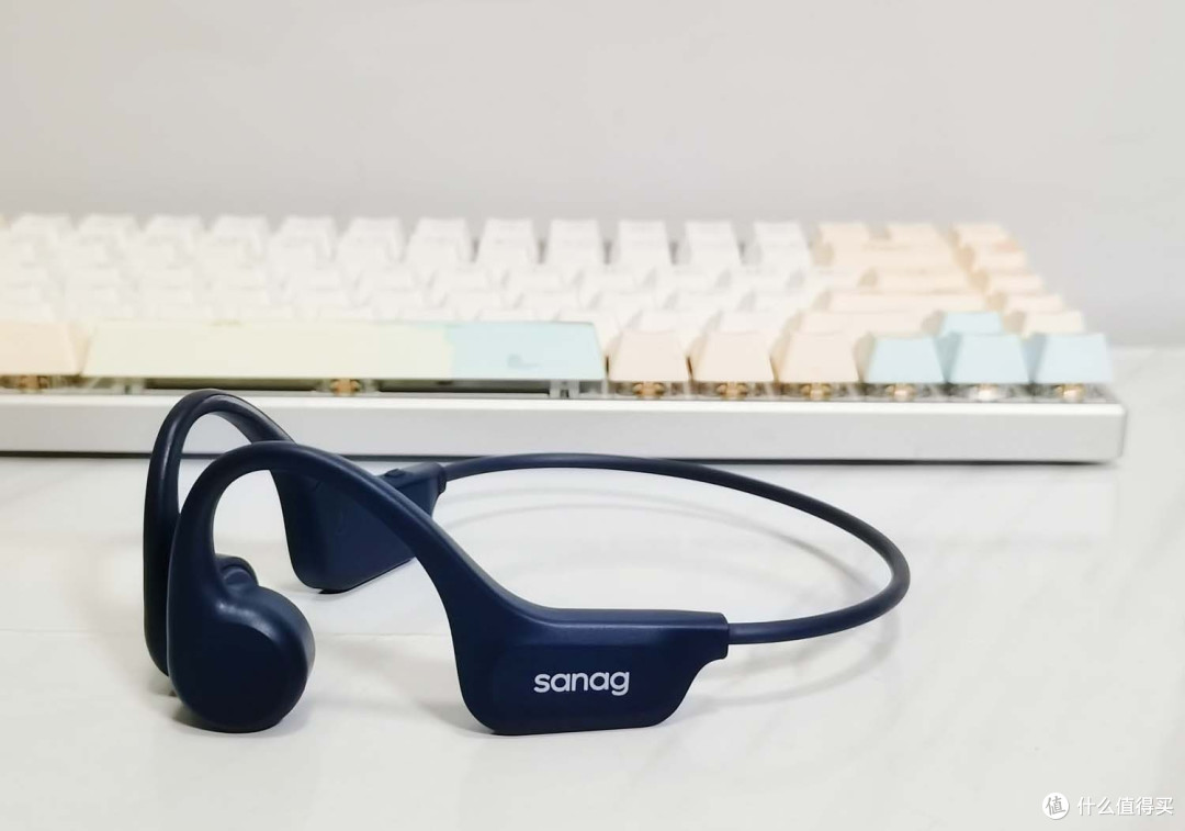 大内存,高音质,送给闺蜜的sanag塞那B60S PRO 骨传导耳机