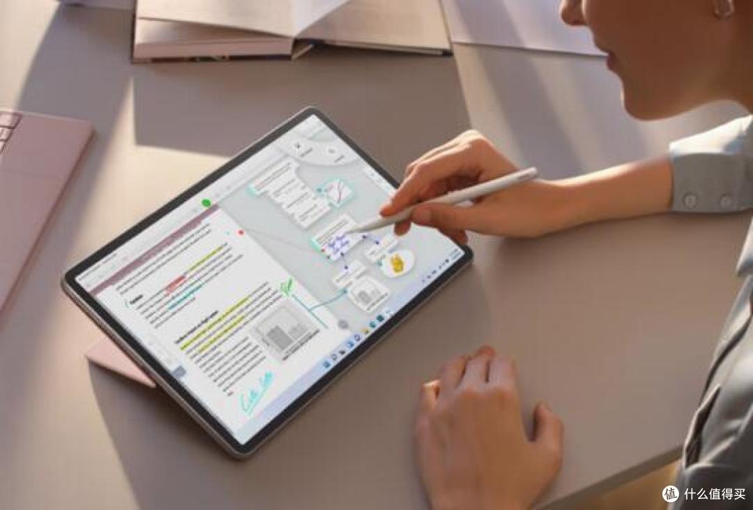 华为开学焕新季：HUAWEI MateBook E Go性能版：开创智慧校园新风尚!