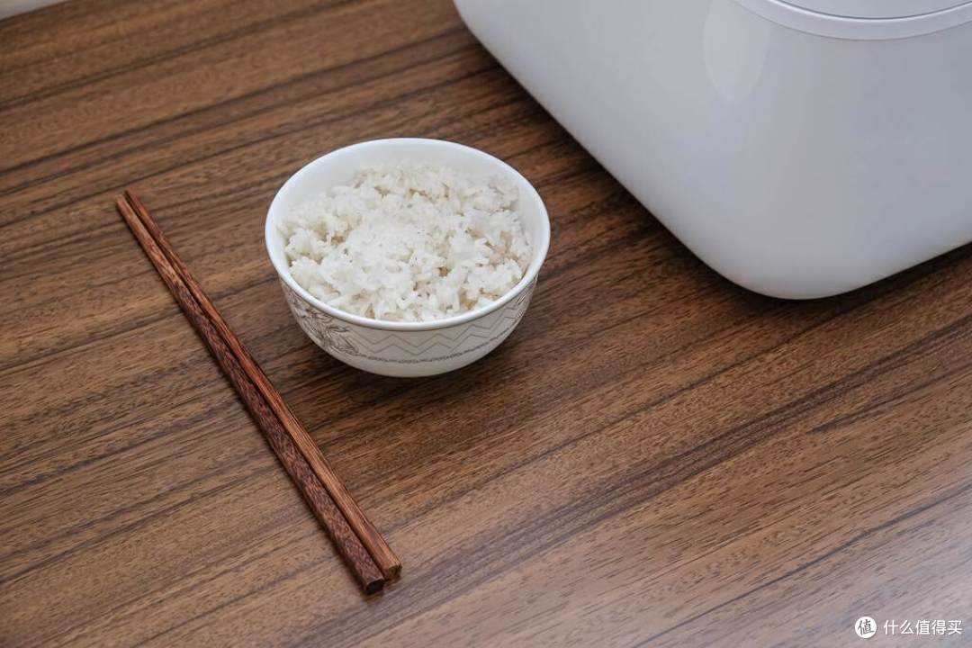 米家推新品，10大花式菜单+28分钟超快煮，米家电饭煲C1 Pro 4L 评测
