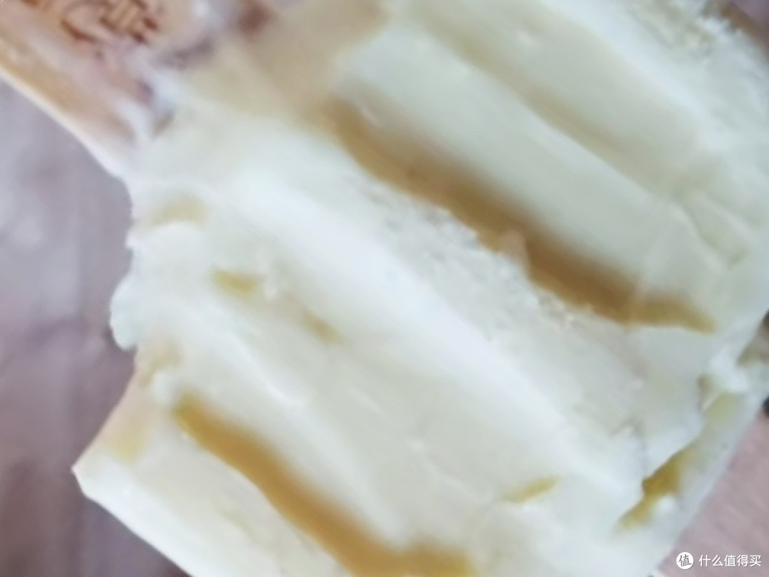好吃的沙漠雪榴莲雪糕