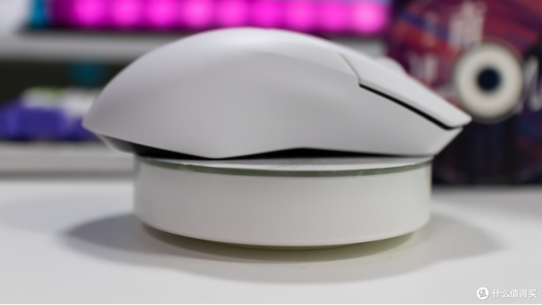 4K回报率,轻量化的电竞利器—雷柏VT9PRO双模无线游戏鼠标