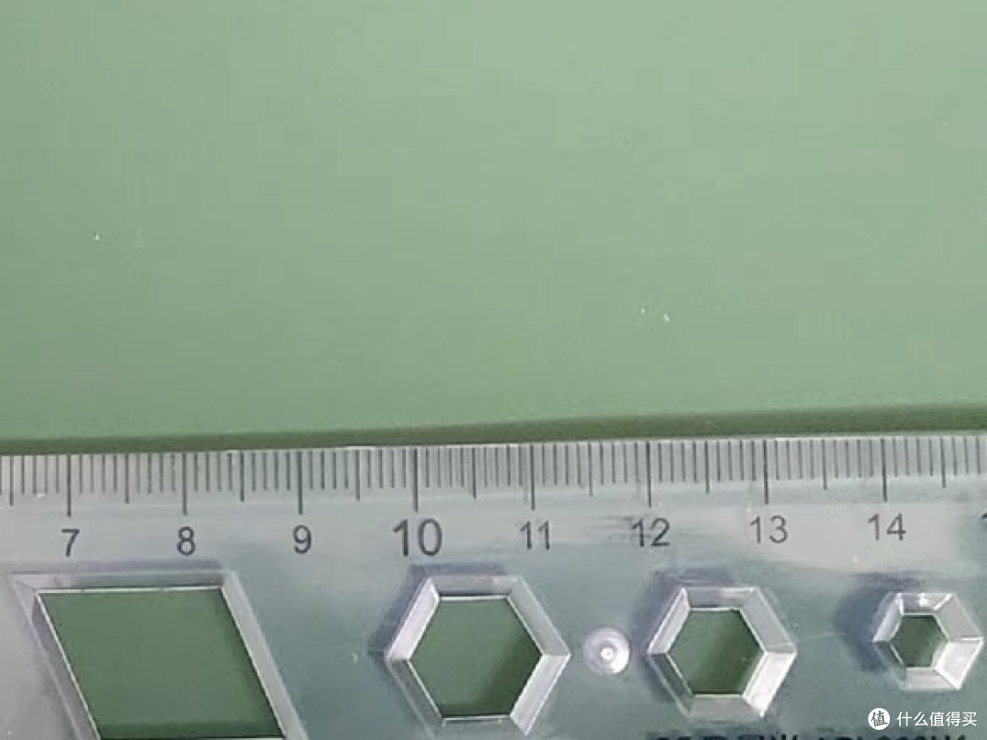 选择一款合适的尺子尤为重要