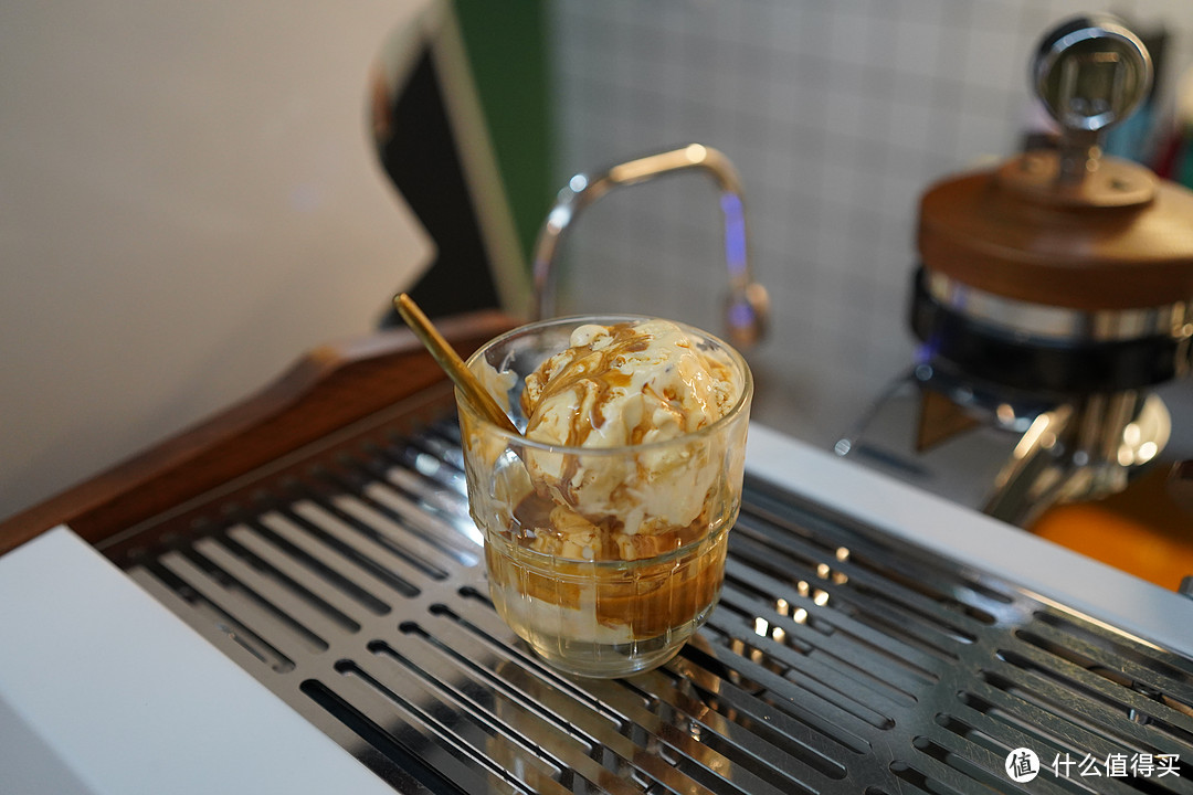 冰淇淋也能做咖啡？这款超适合夏日的咖啡搭子，叫做“阿芙佳朵”