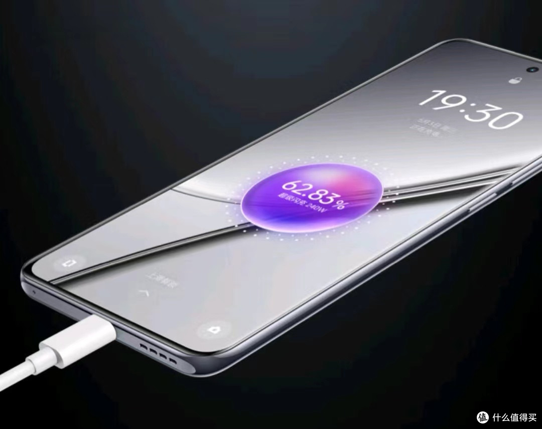 realme办了件大事，GT5的发布，让大家又多了些选择。