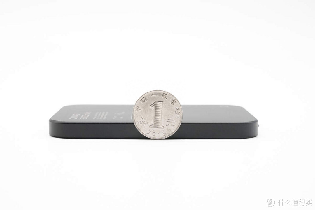 评测 MOMAX 5000mAh 超薄磁吸无线充:15W 磁吸充,PD 20W 有线充