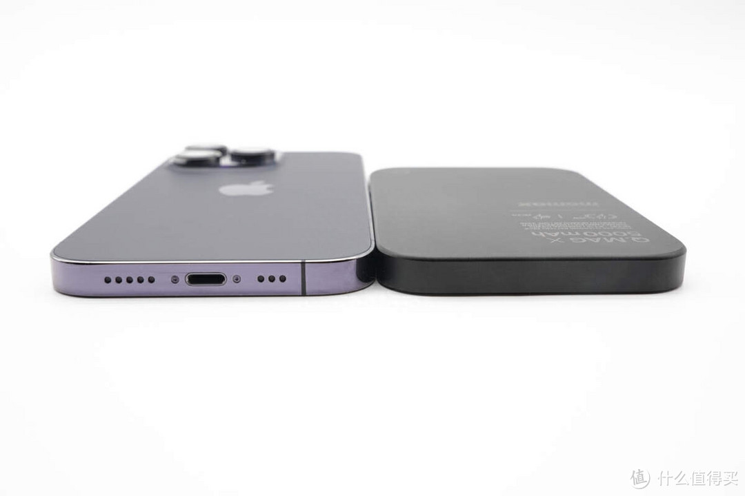 评测 MOMAX 5000mAh 超薄磁吸无线充:15W 磁吸充,PD 20W 有线充