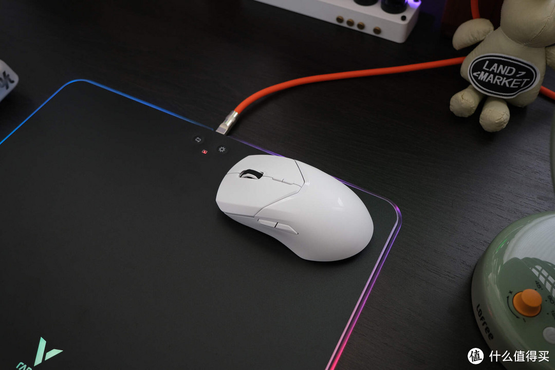 摆脱线缆束缚，更自由玩游戏，雷柏VT9 Pro轻量化无线游戏鼠标体验！