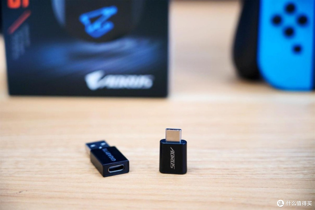 74g极致轻巧,技嘉AORUS电竞雕M6电竞无线鼠标评测!