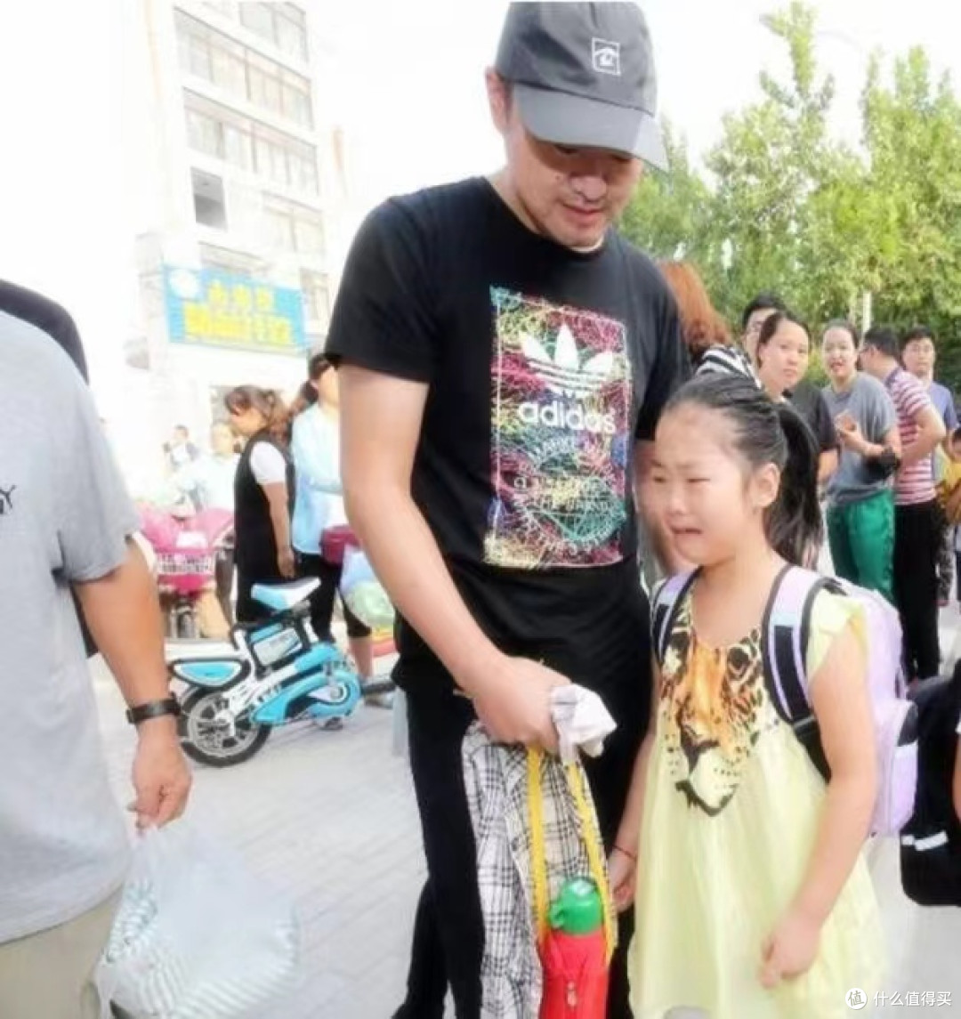 开心新姿势:和“蔡徐坤”一起跳舞,让你的心率飙升!