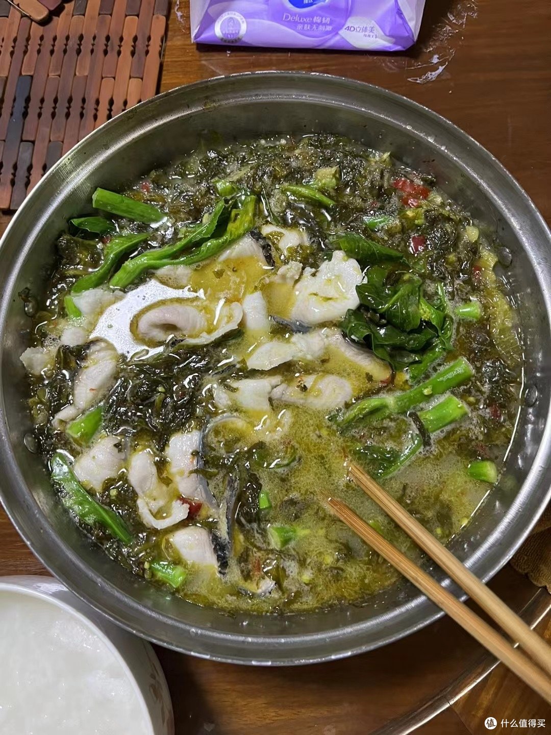 消费降级，在家自制简易版酸菜鱼
