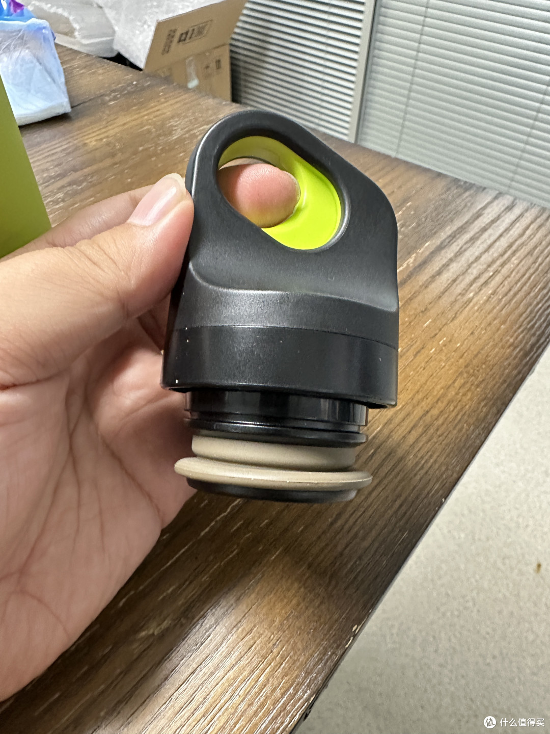 高颜值便携户外保温杯