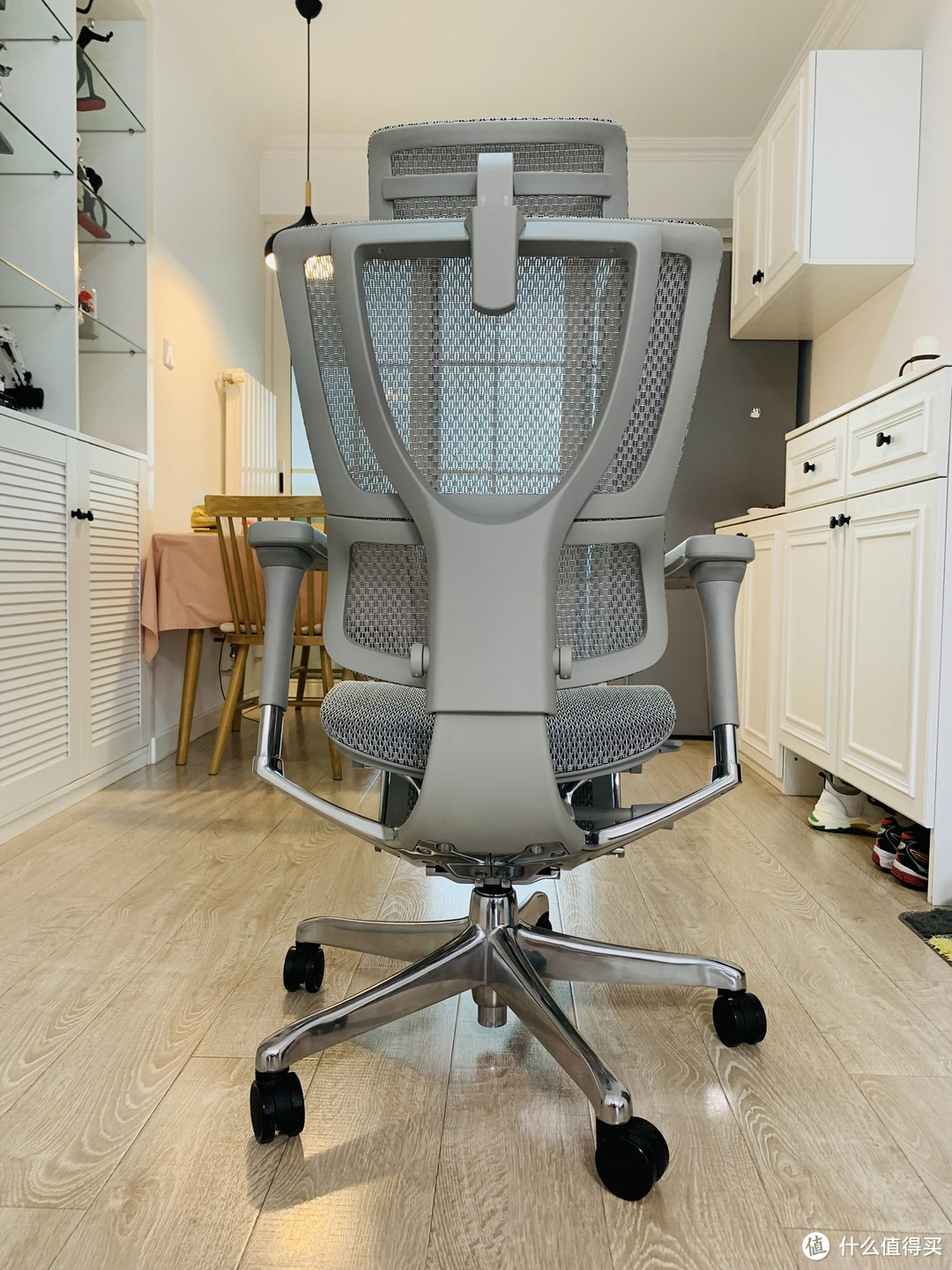 颜值出众、极度舒适的人体工学椅终于被我找到了，Ergonor保友优旗舰 2代人体工学椅使用体验