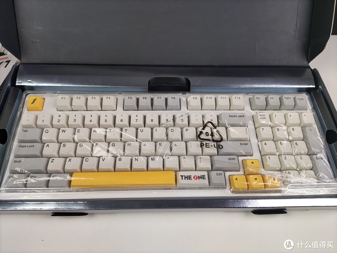 键盘圈疯狂内卷的冷门王者 颜值手感并存 首席玩家MK980 PRO DMA键帽 白轴PRO 打造最舒服一把键盘