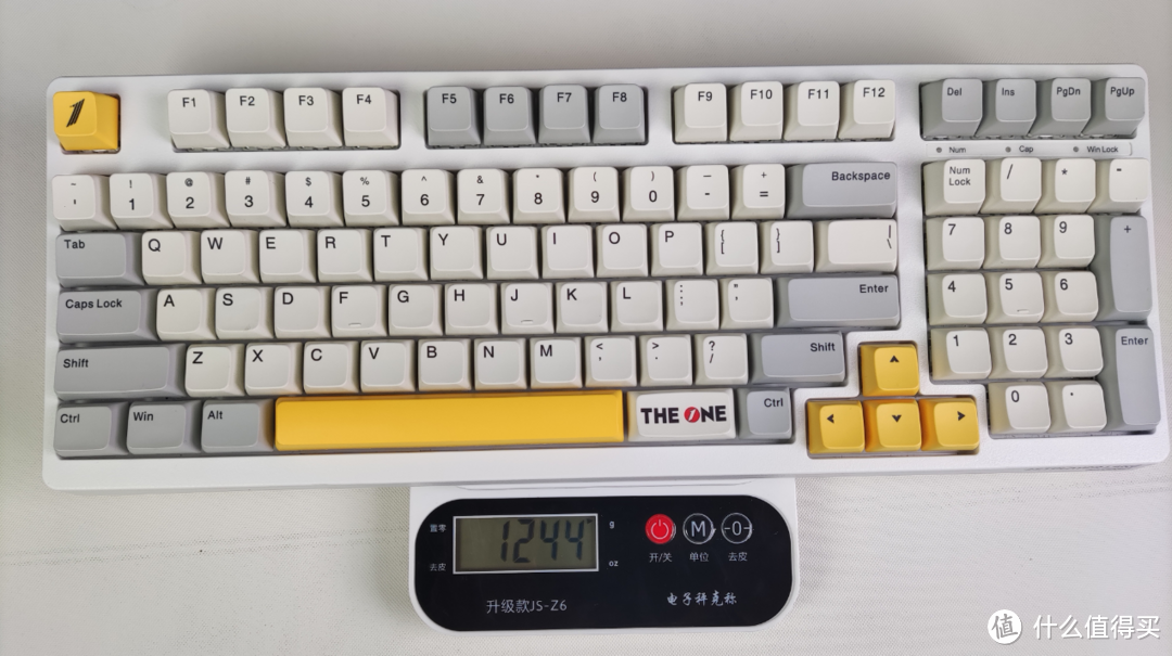 键盘圈疯狂内卷的冷门王者 颜值手感并存 首席玩家MK980 PRO DMA键帽 白轴PRO 打造最舒服一把键盘