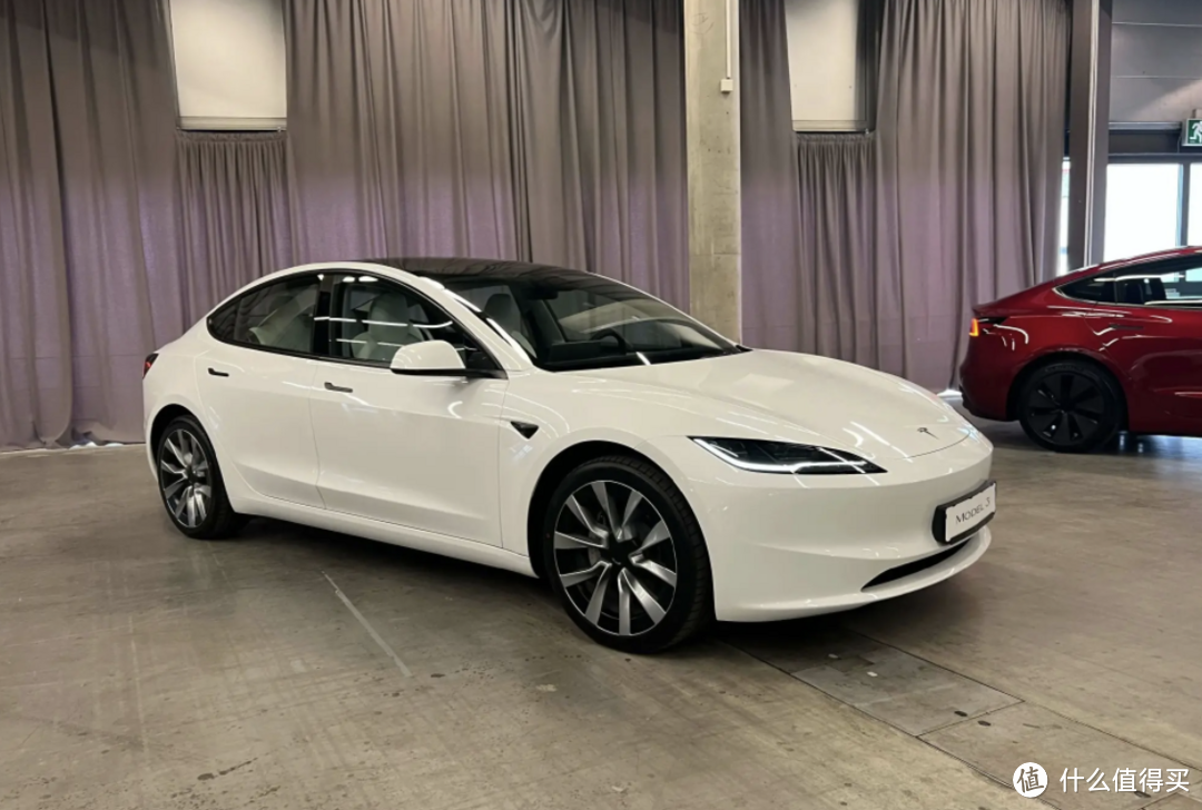 25.99万元起，全新Model3 正式发布，但比亚迪汉也很香