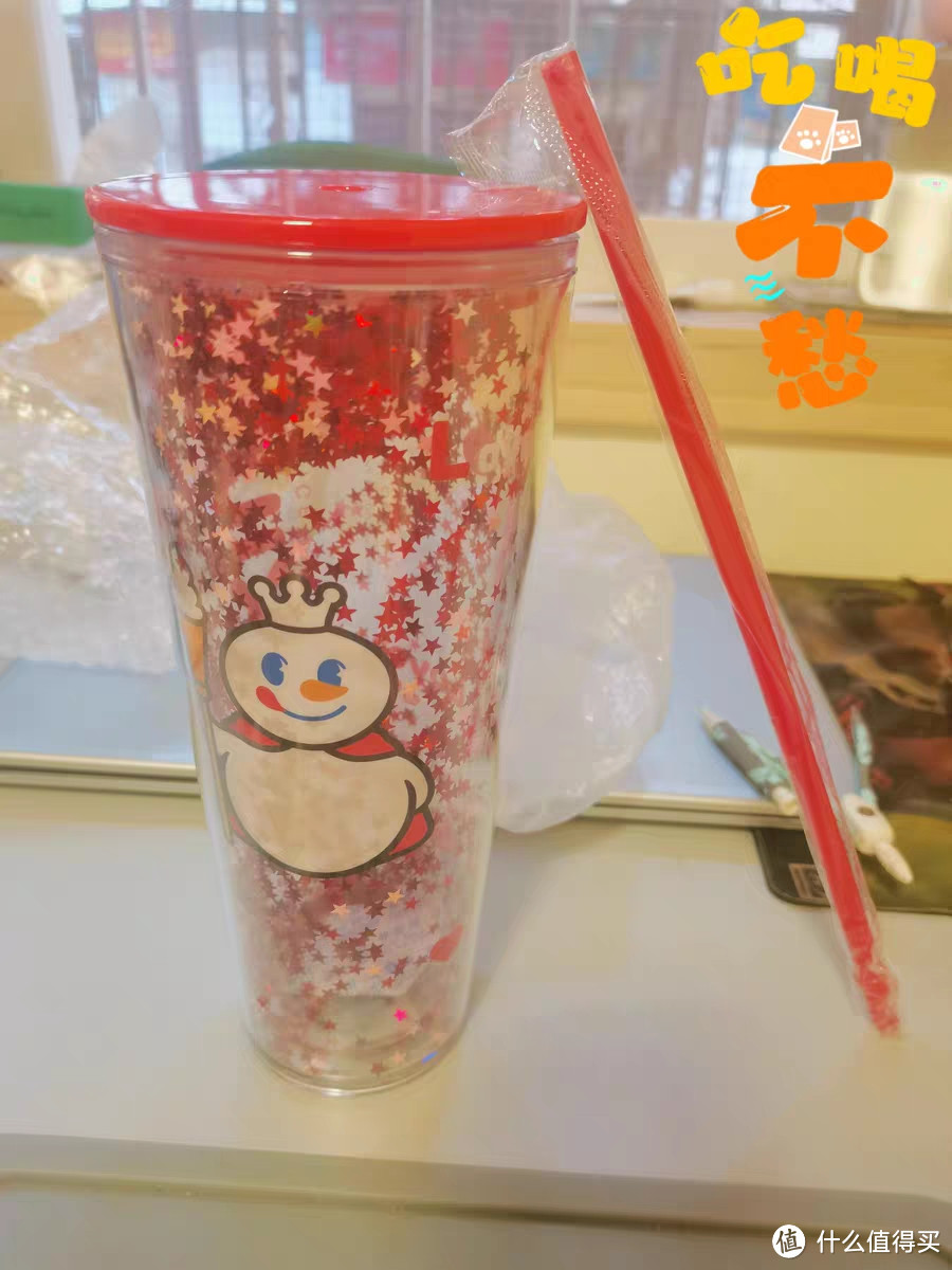 《蜜雪冰城,甜蜜吸管杯:实用又美丽的高颜值果汁杯》