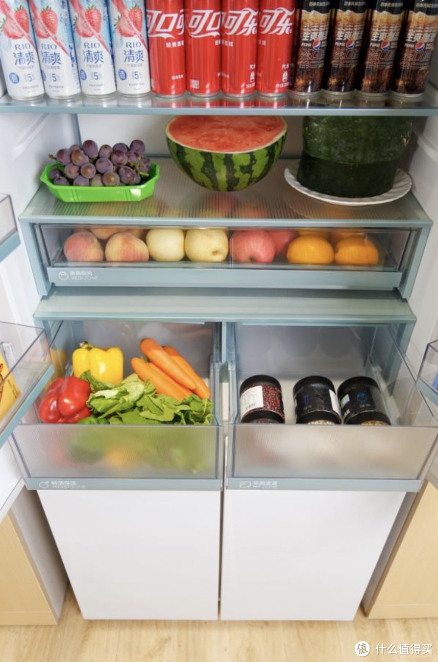 海尔475冰箱超薄零嵌 全空间保鲜，让你的食材保持新鲜欲滴!