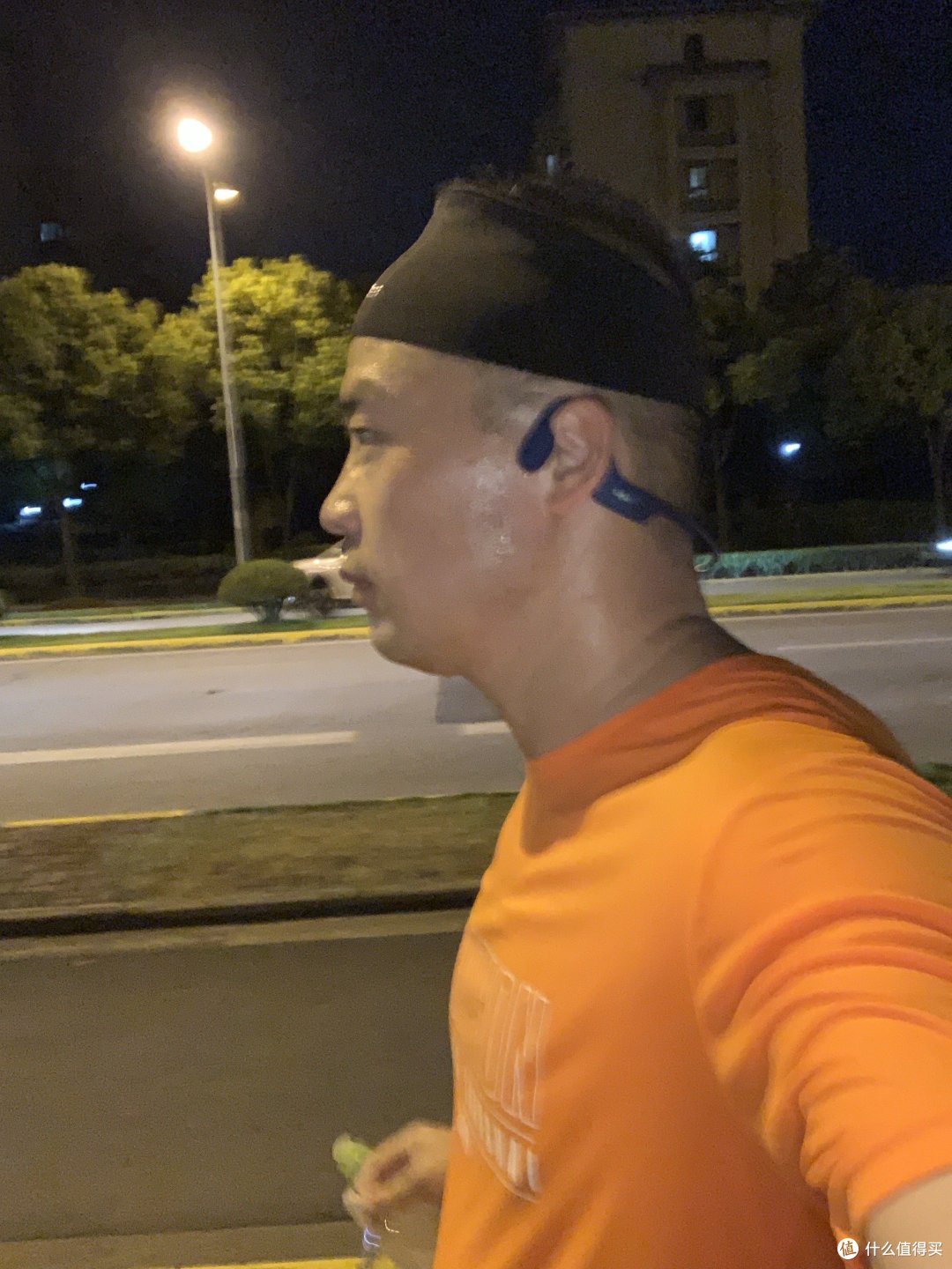 天再热也要坚持运动,出汗的感觉真的很爽!