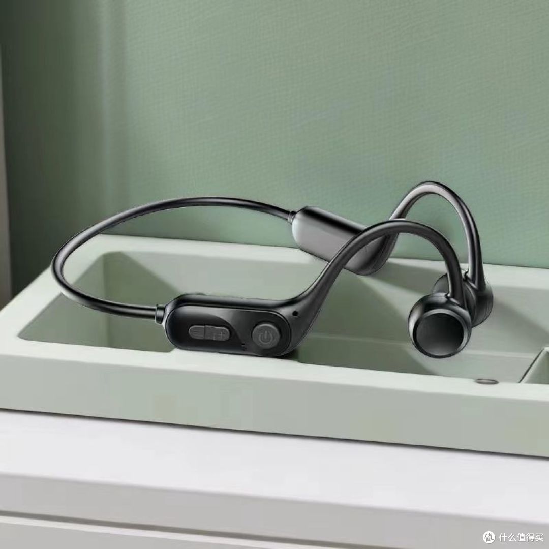 重塑游泳体验,畅享无界音乐