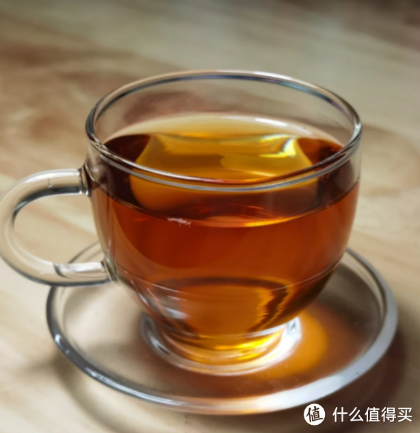 尽情享受红茶所带来的美好时刻。