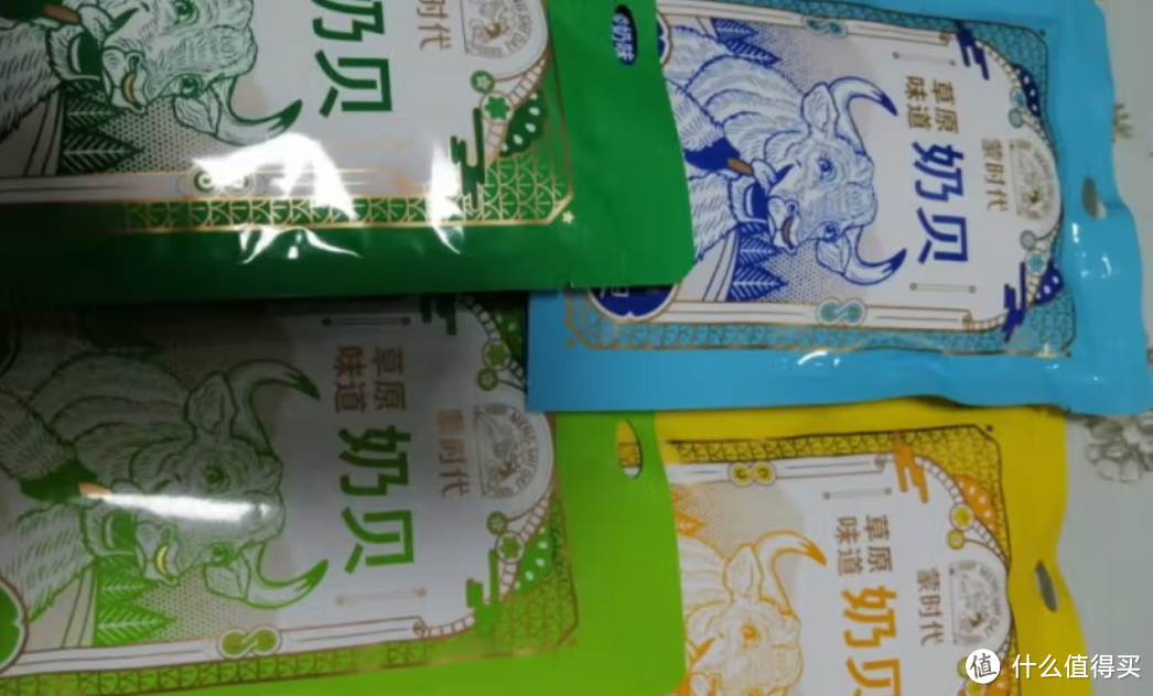 这个是我家小孩子平常最喜欢吃的高钙奶酪奶制品